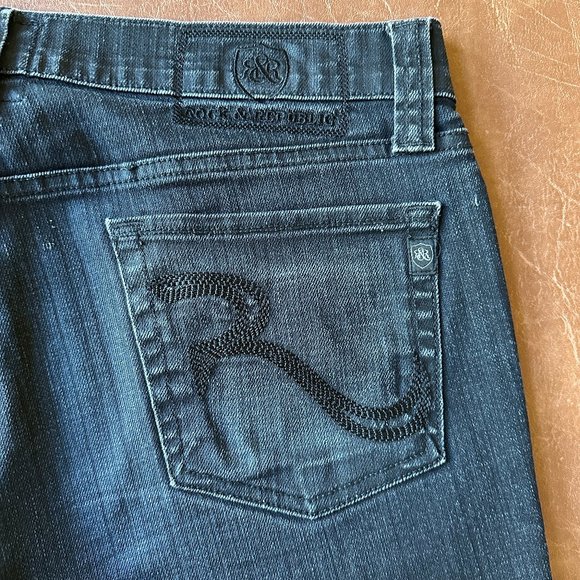 Rock & Republic Men's Slim Straight Black Denim Jeans - Picture 10 of 15